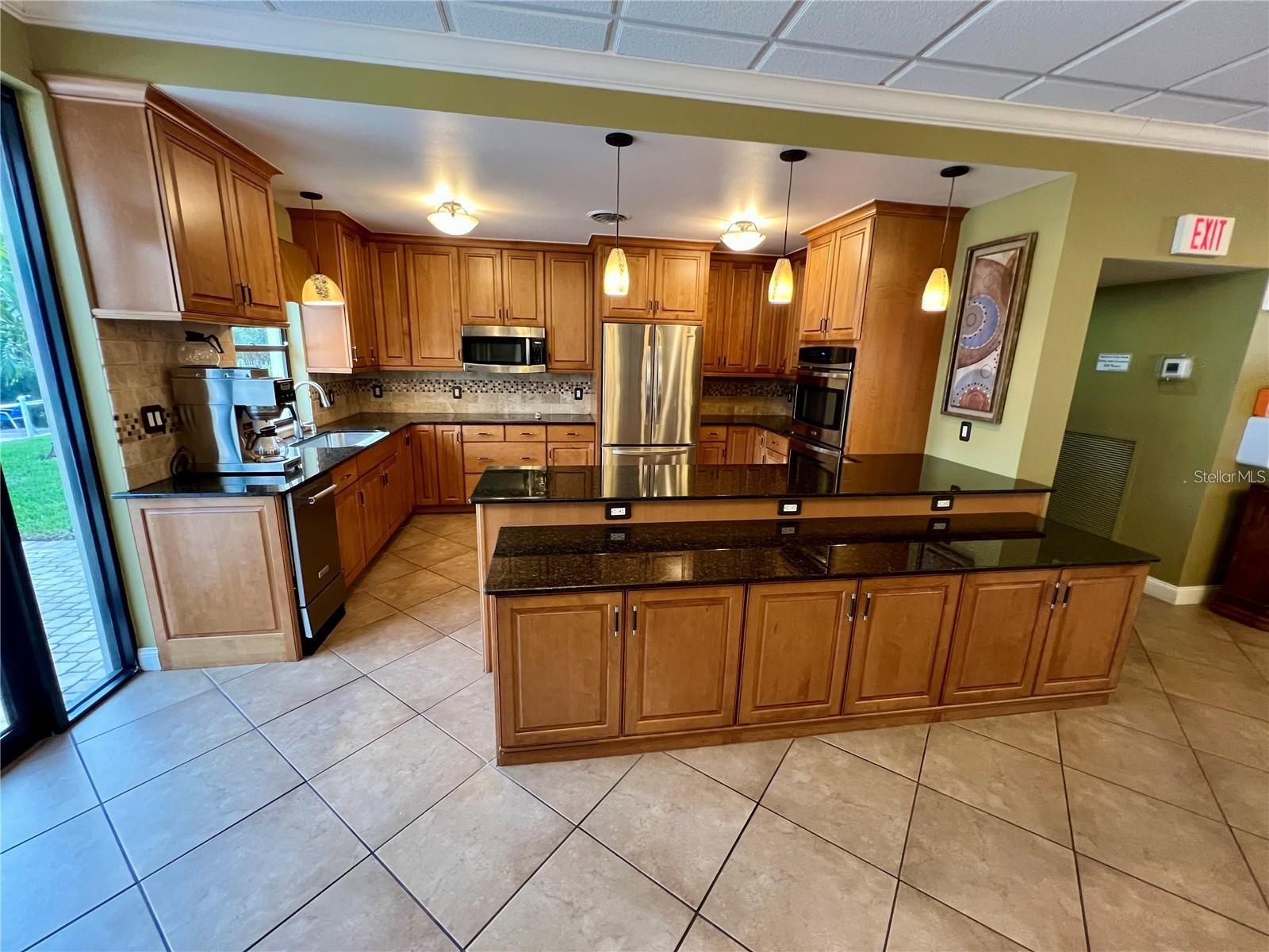 Image 36 of 47 For 1328 Pasadena Avenue S 104