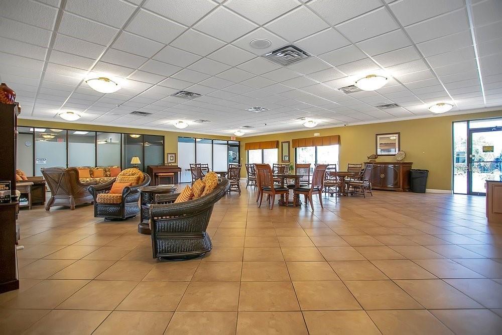 Image 37 of 47 For 1328 Pasadena Avenue S 104