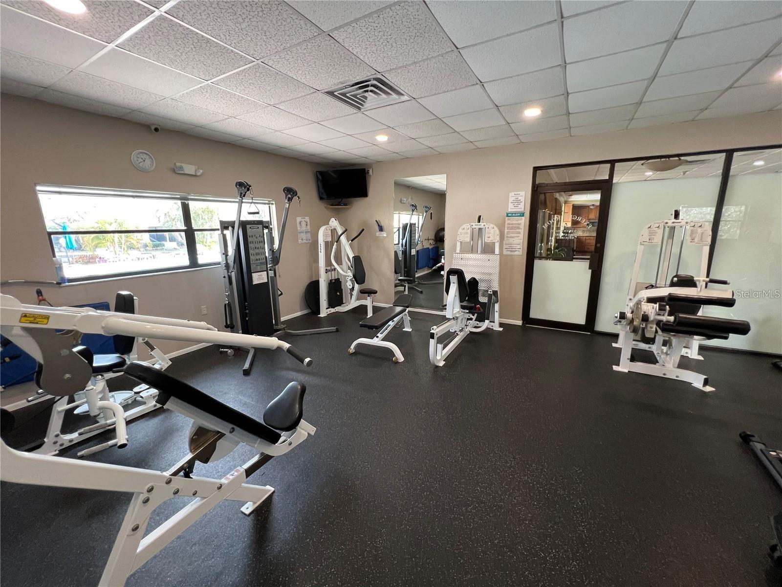 Image 38 of 47 For 1328 Pasadena Avenue S 104