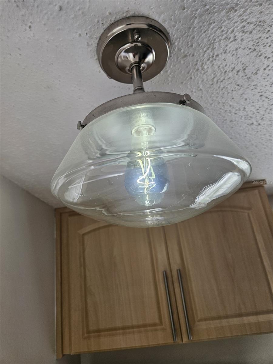 Image 14 of 36 For 2700 Bayshore Boulevard 2b