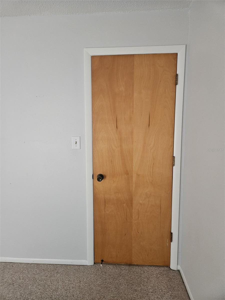 Image 19 of 36 For 2700 Bayshore Boulevard 2b