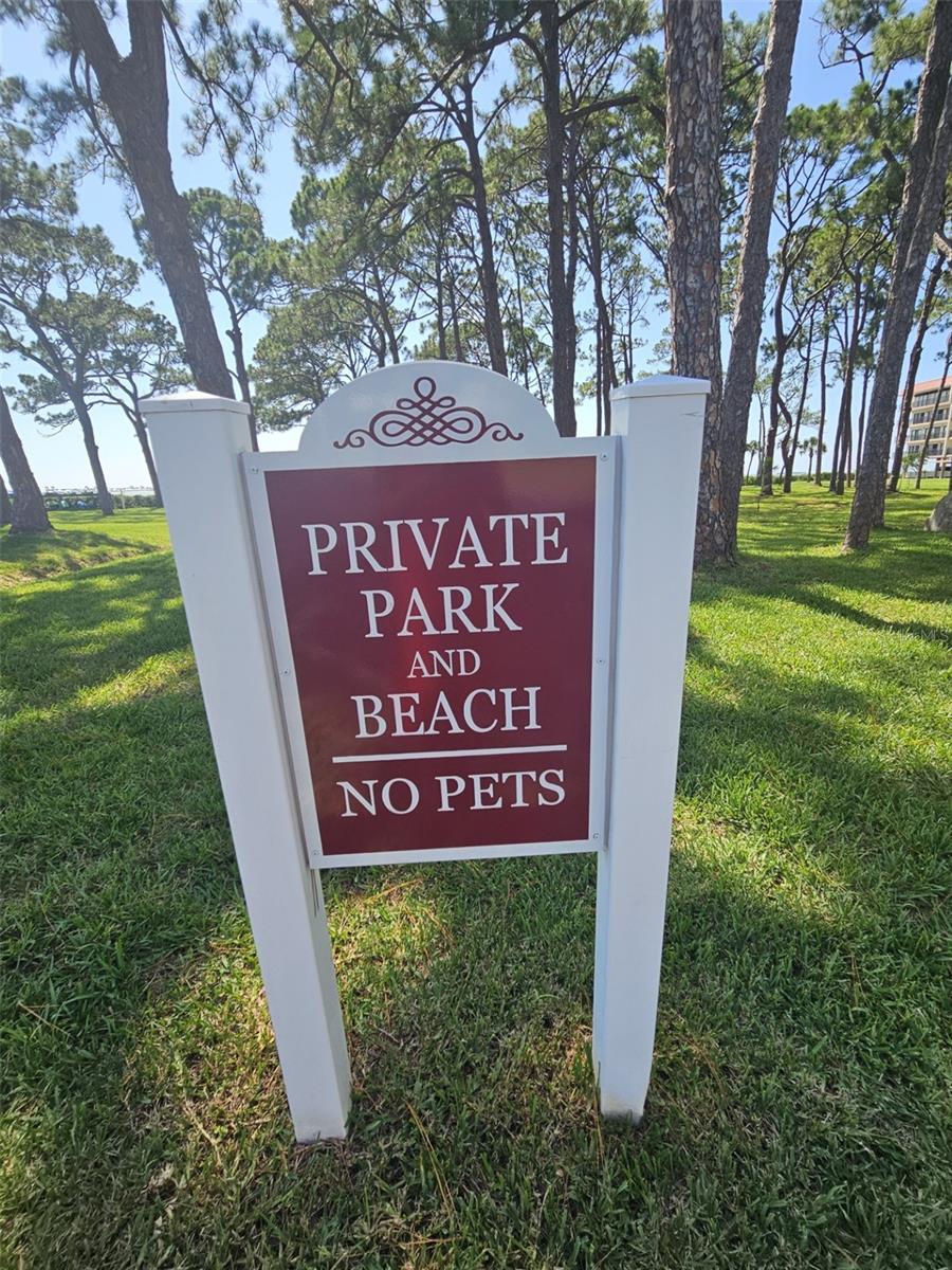 Image 26 of 36 For 2700 Bayshore Boulevard 2b