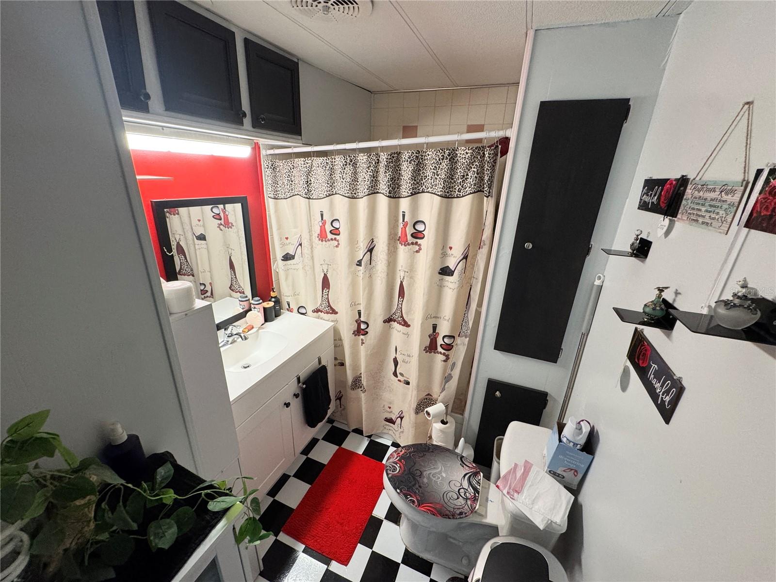 Image 13 of 27 For 38437 Beniger Drive