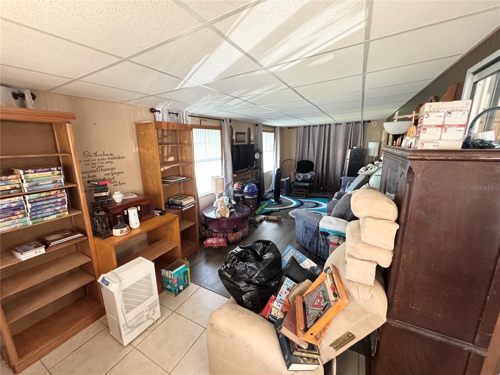 Image 16 of 27 For 38437 Beniger Drive