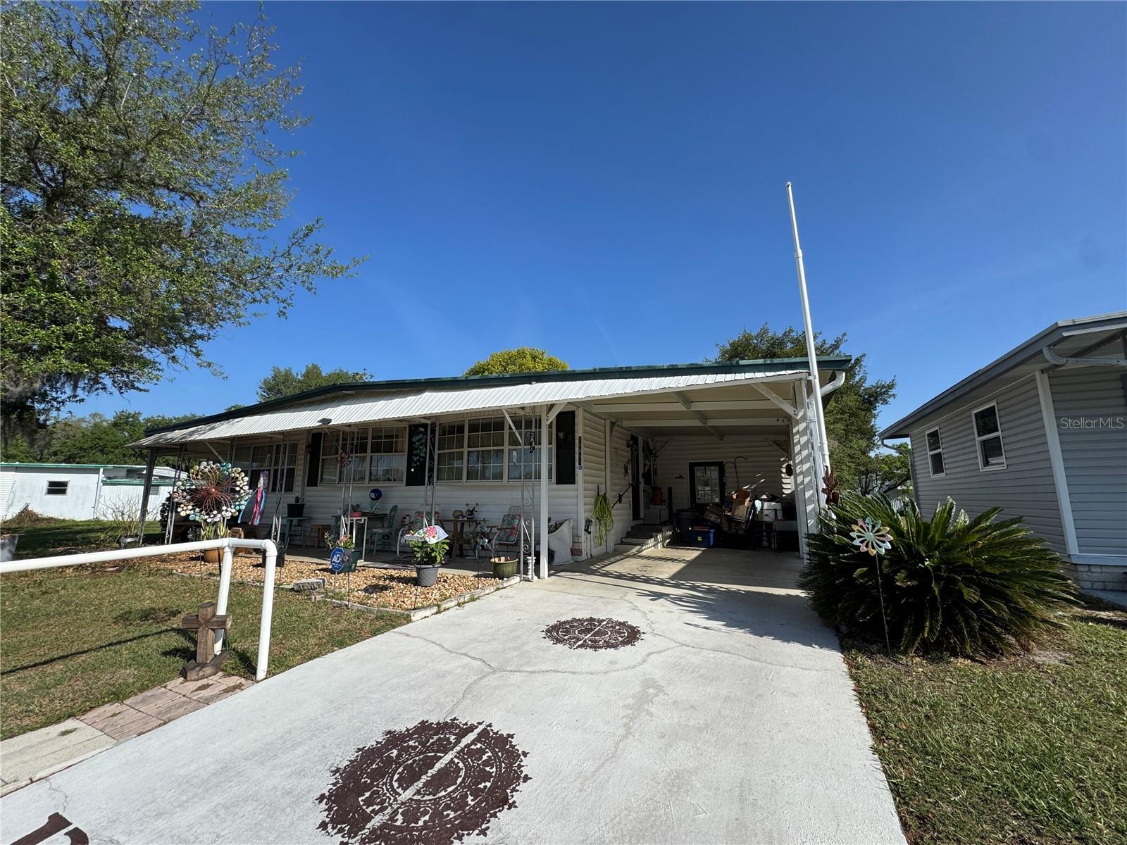 Image 2 of 27 For 38437 Beniger Drive