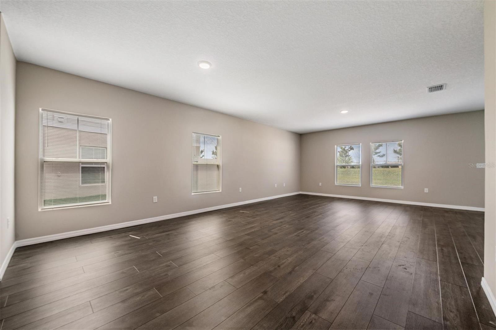 Image 10 of 42 For 12857 Tannencrest Drive