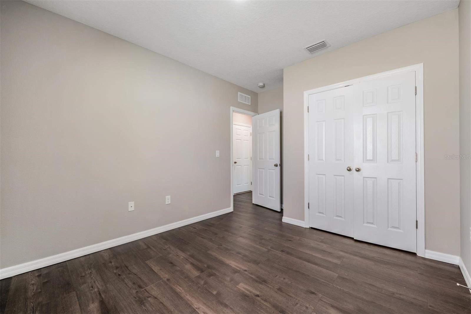 Image 20 of 42 For 12857 Tannencrest Drive