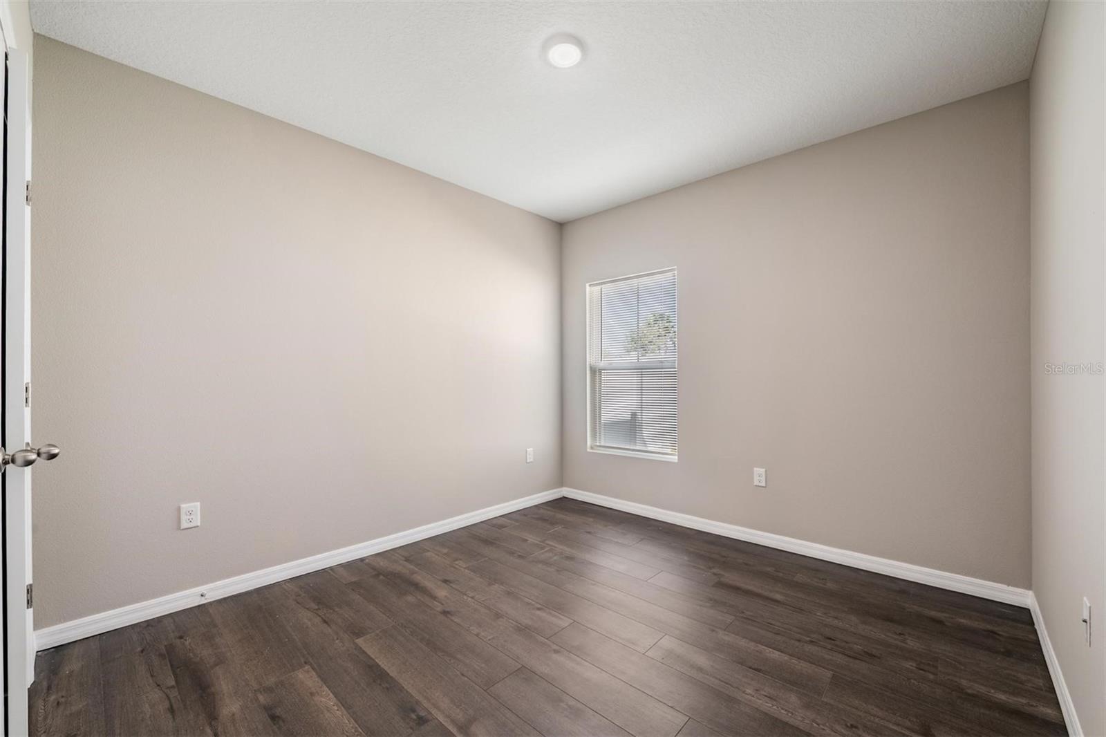 Image 21 of 42 For 12857 Tannencrest Drive