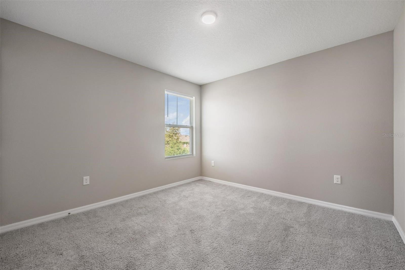 Image 24 of 42 For 12857 Tannencrest Drive