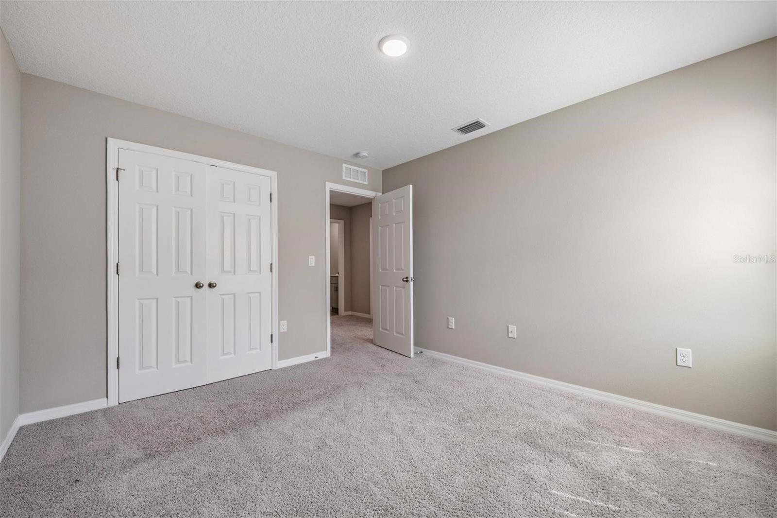 Image 25 of 42 For 12857 Tannencrest Drive