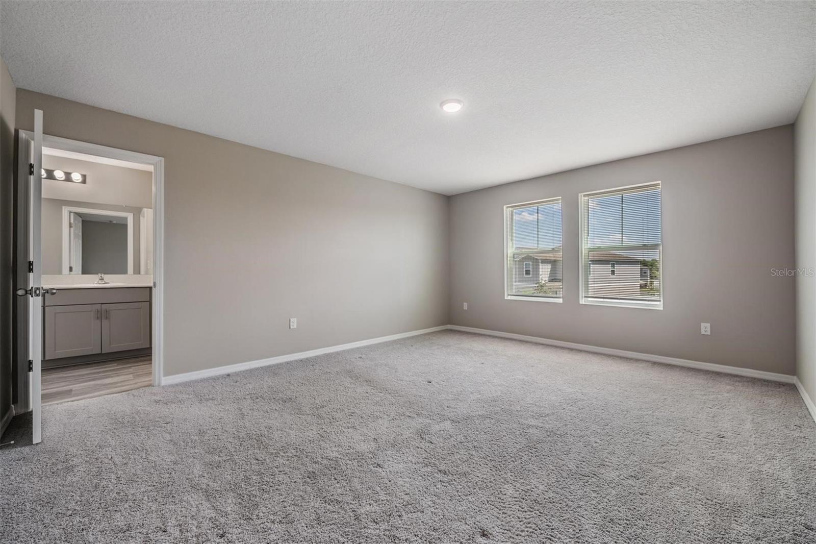 Image 35 of 42 For 12857 Tannencrest Drive