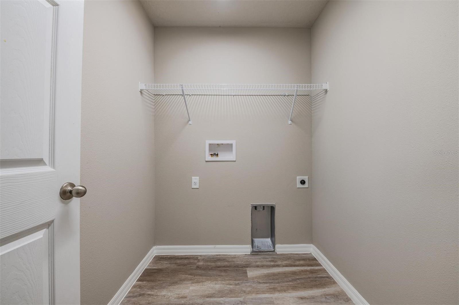 Image 38 of 42 For 12857 Tannencrest Drive