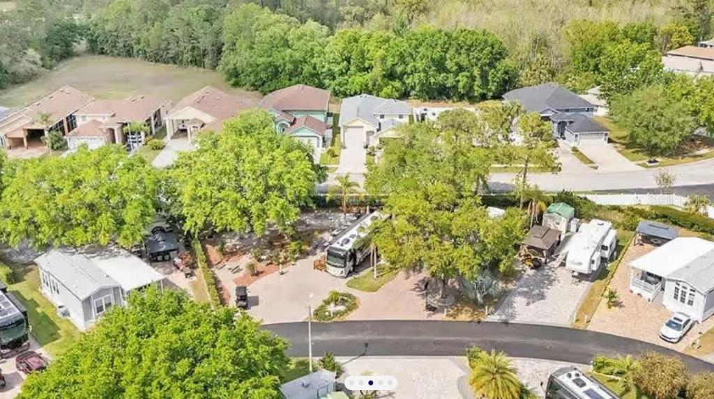 Image 7 of 10 For 16329 Cherry Tree Court