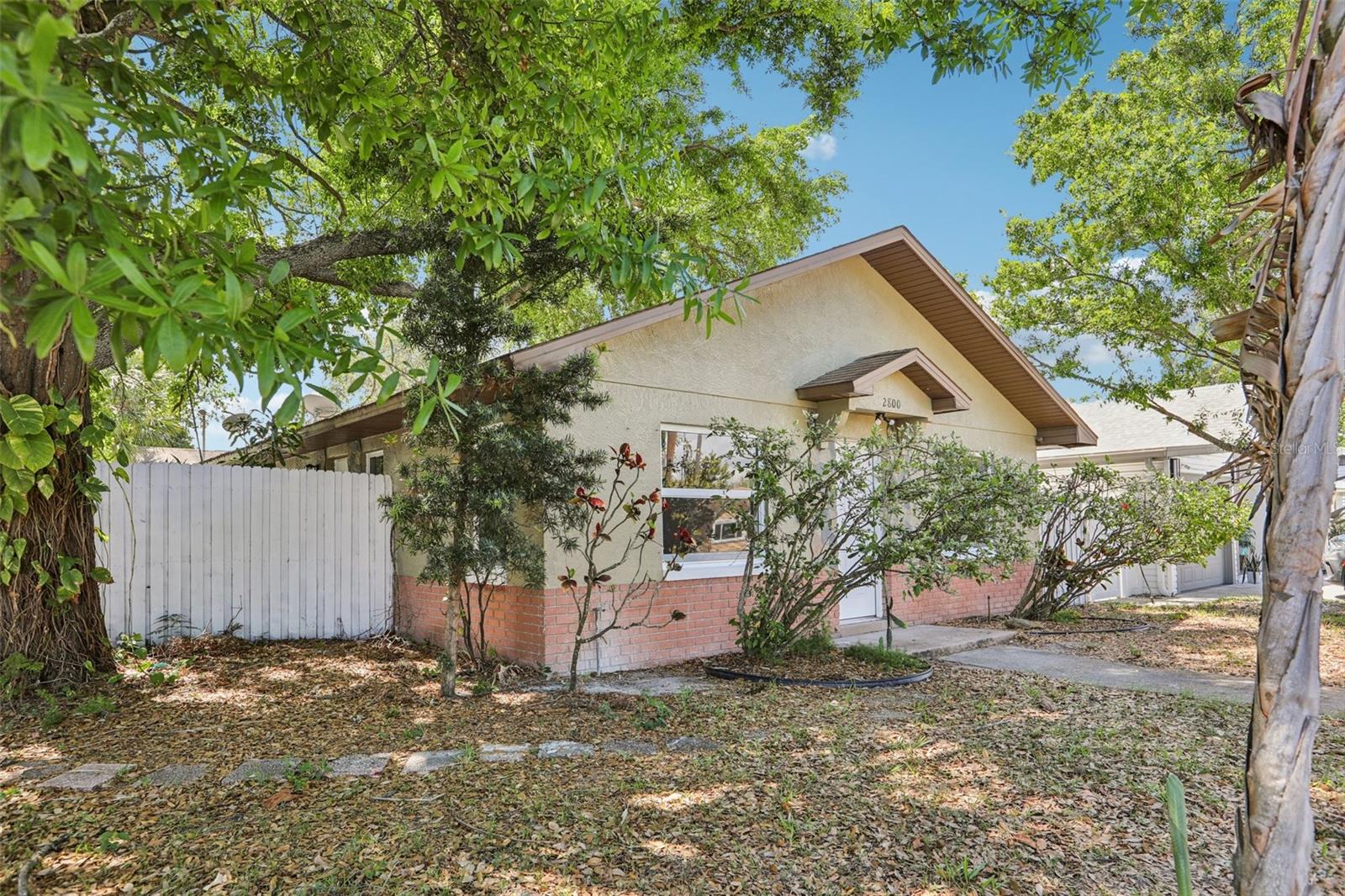 Listing photo id 0 for 2800 13th Avenue N