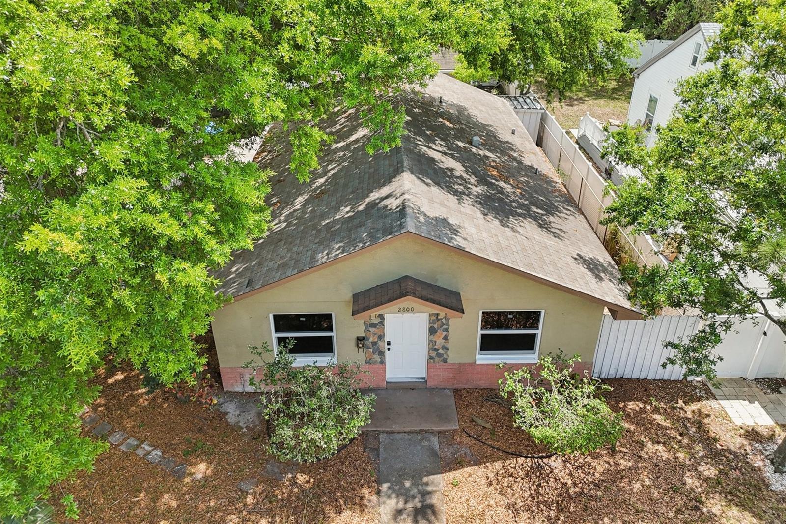 Listing photo id 40 for 2800 13th Avenue N