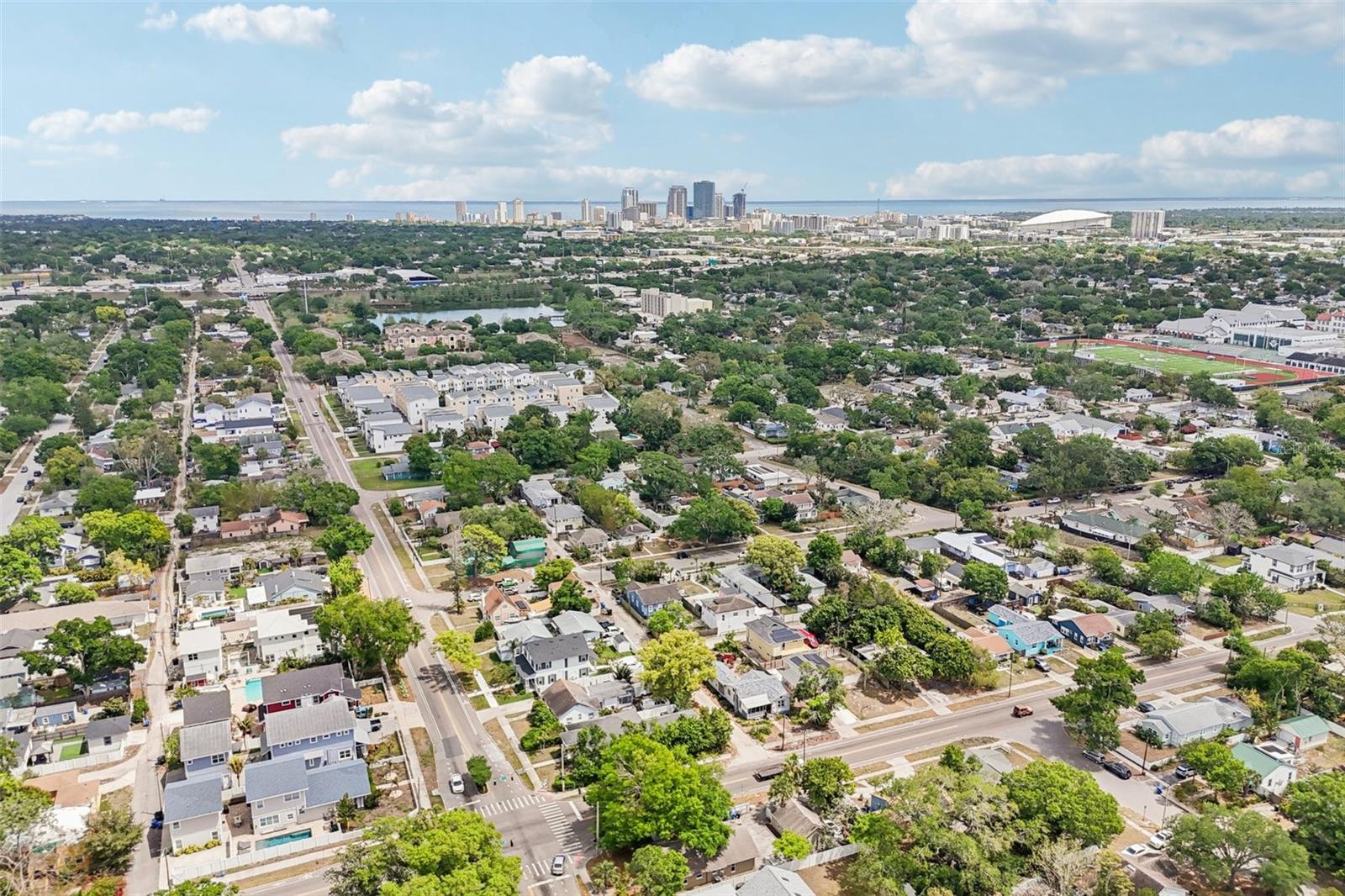 Listing photo id 49 for 2800 13th Avenue N