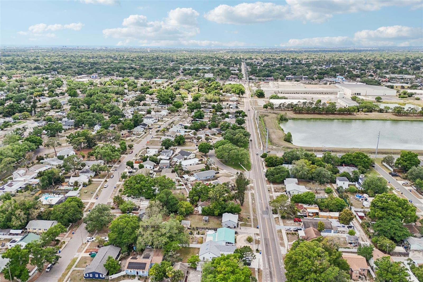 Listing photo id 55 for 2800 13th Avenue N