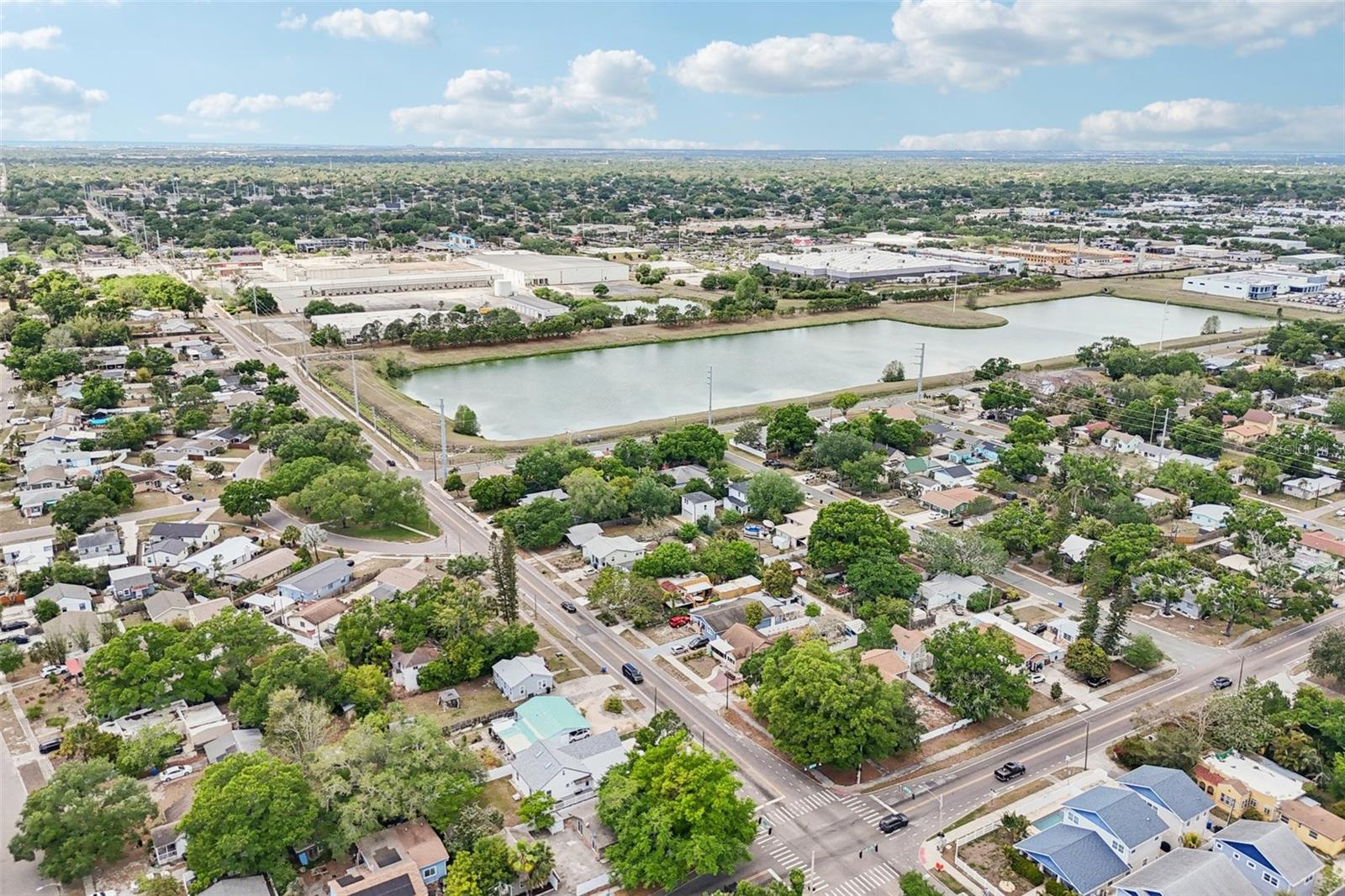 Listing photo id 61 for 2800 13th Avenue N