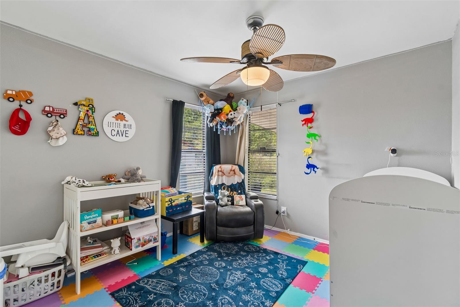 Image 20 of 53 For 9917 Lake Drive