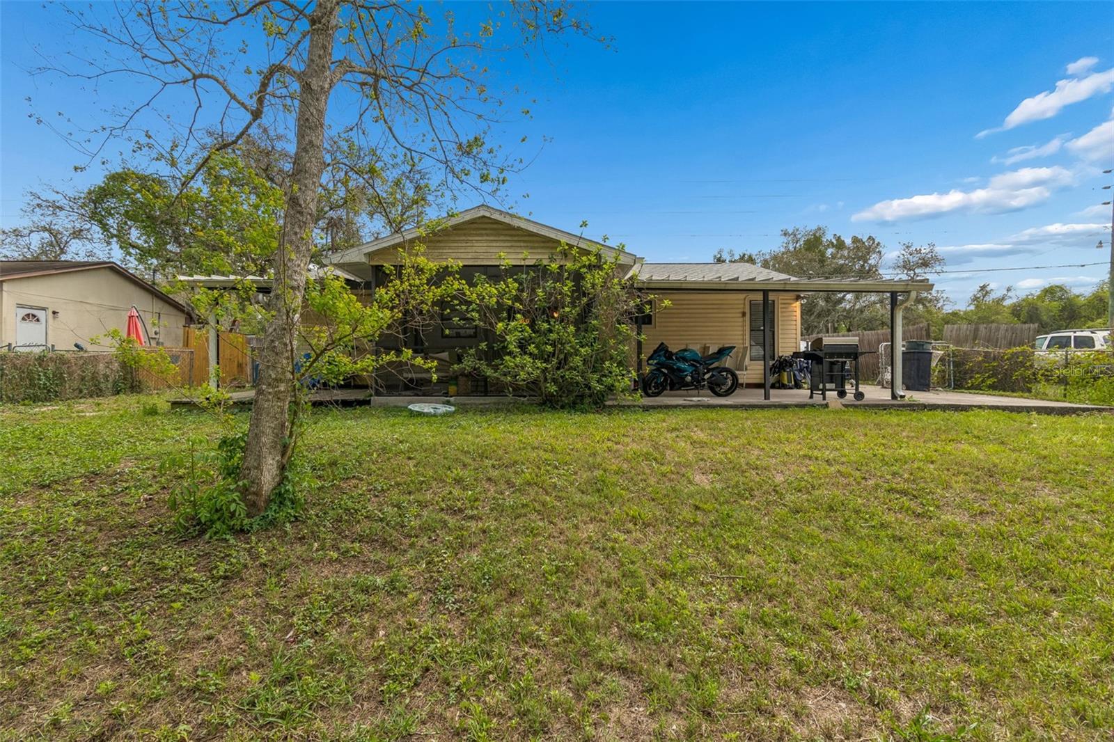 Image 35 of 53 For 9917 Lake Drive