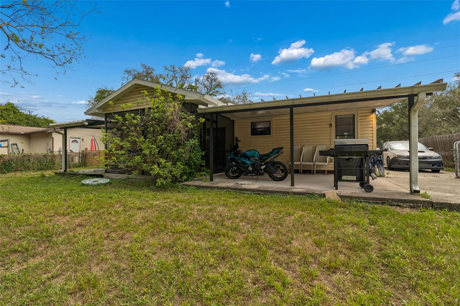 Image 36 of 53 For 9917 Lake Drive