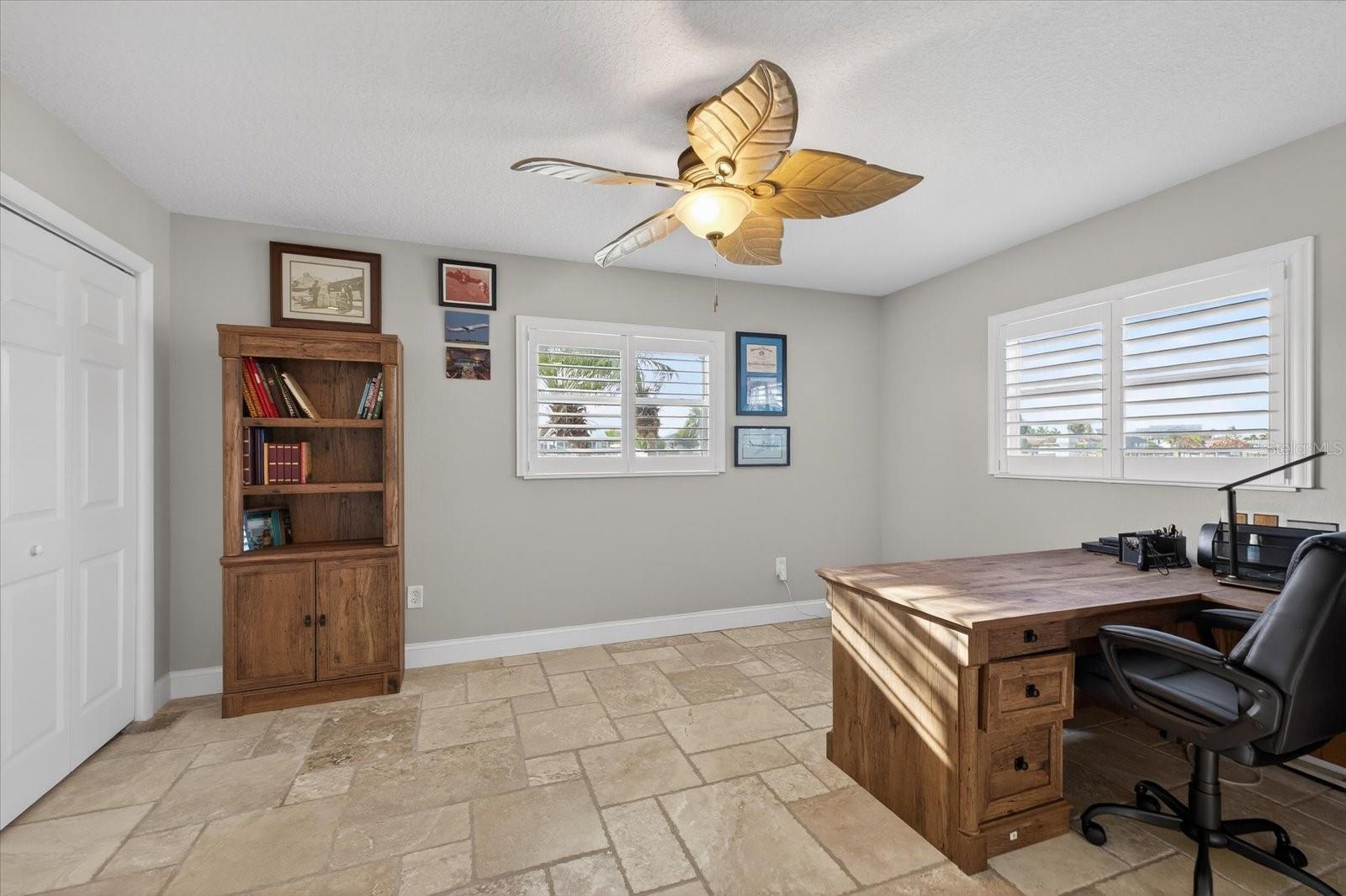 Image 27 of 56 For 5401 Pilots Place