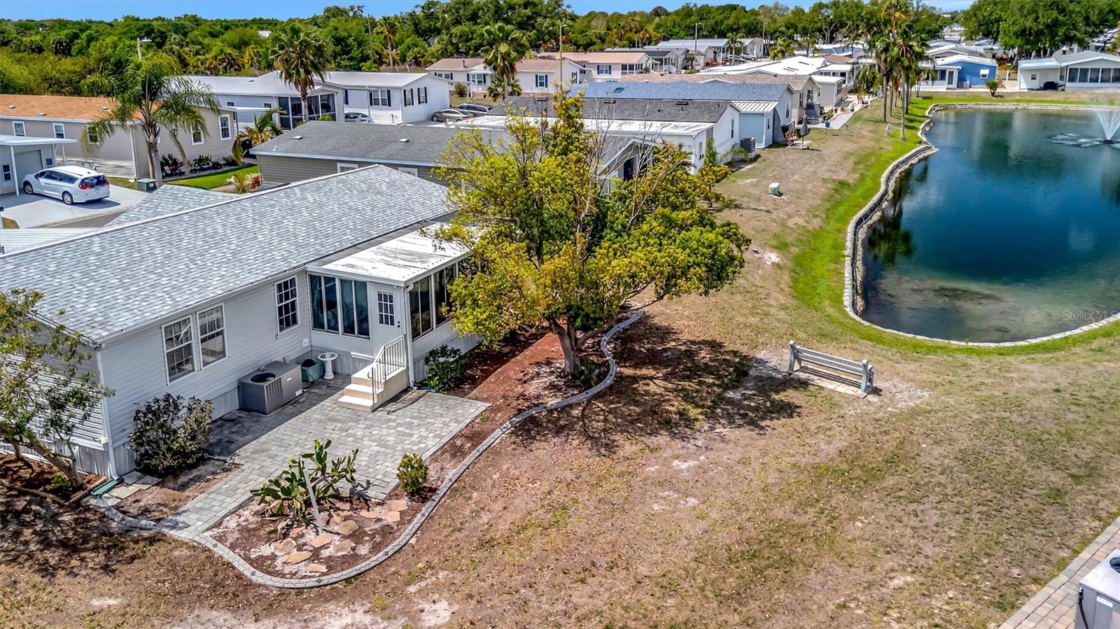 Image 10 of 28 For 211 Port Royal Lane 523