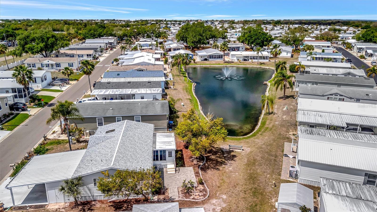 Image 9 of 28 For 211 Port Royal Lane 523