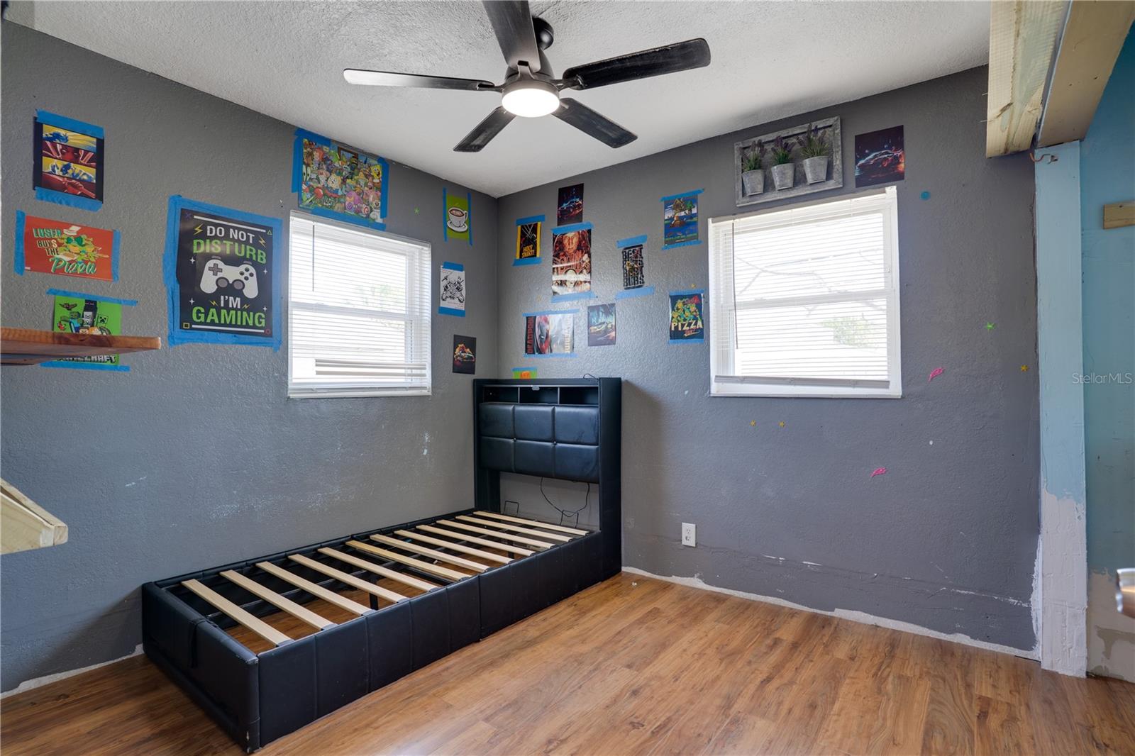 Image 16 of 32 For 701 61st Avenue Ne