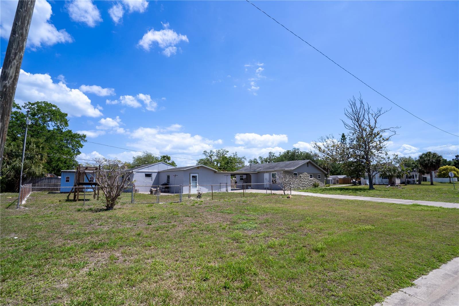 Image 31 of 32 For 701 61st Avenue Ne