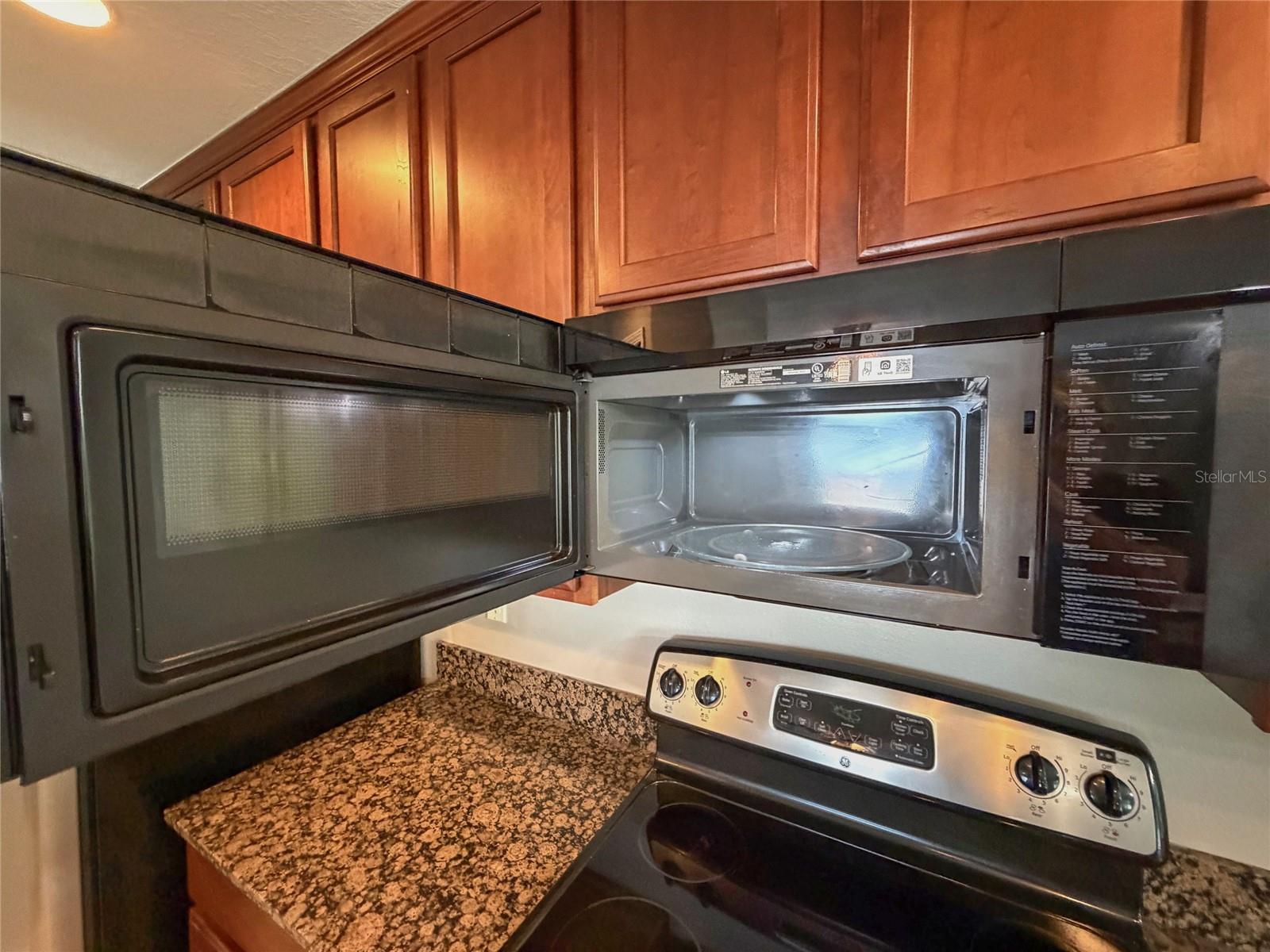 Image 9 of 76 For 12701 Saulston Place