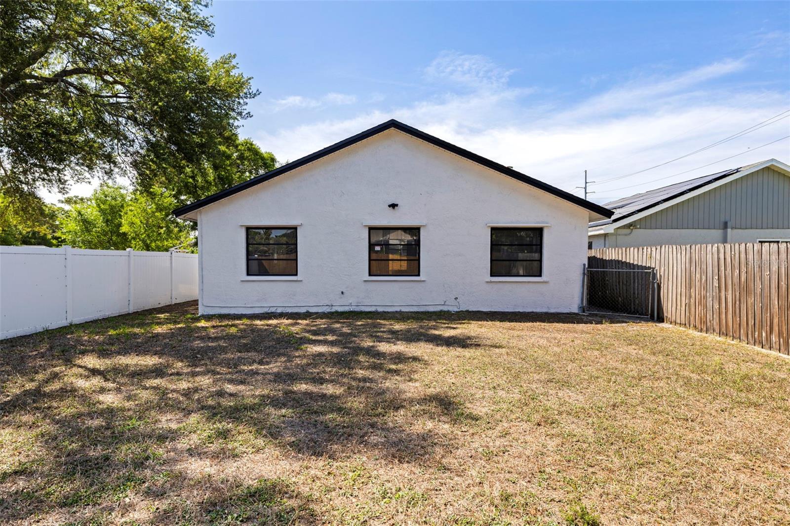 Image 32 of 33 For 6401 69th Avenue N