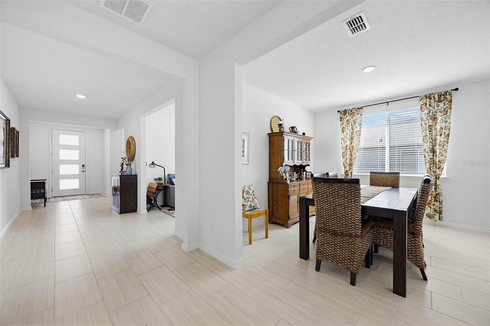 Image 12 of 49 For 2016 Rosewood Drive