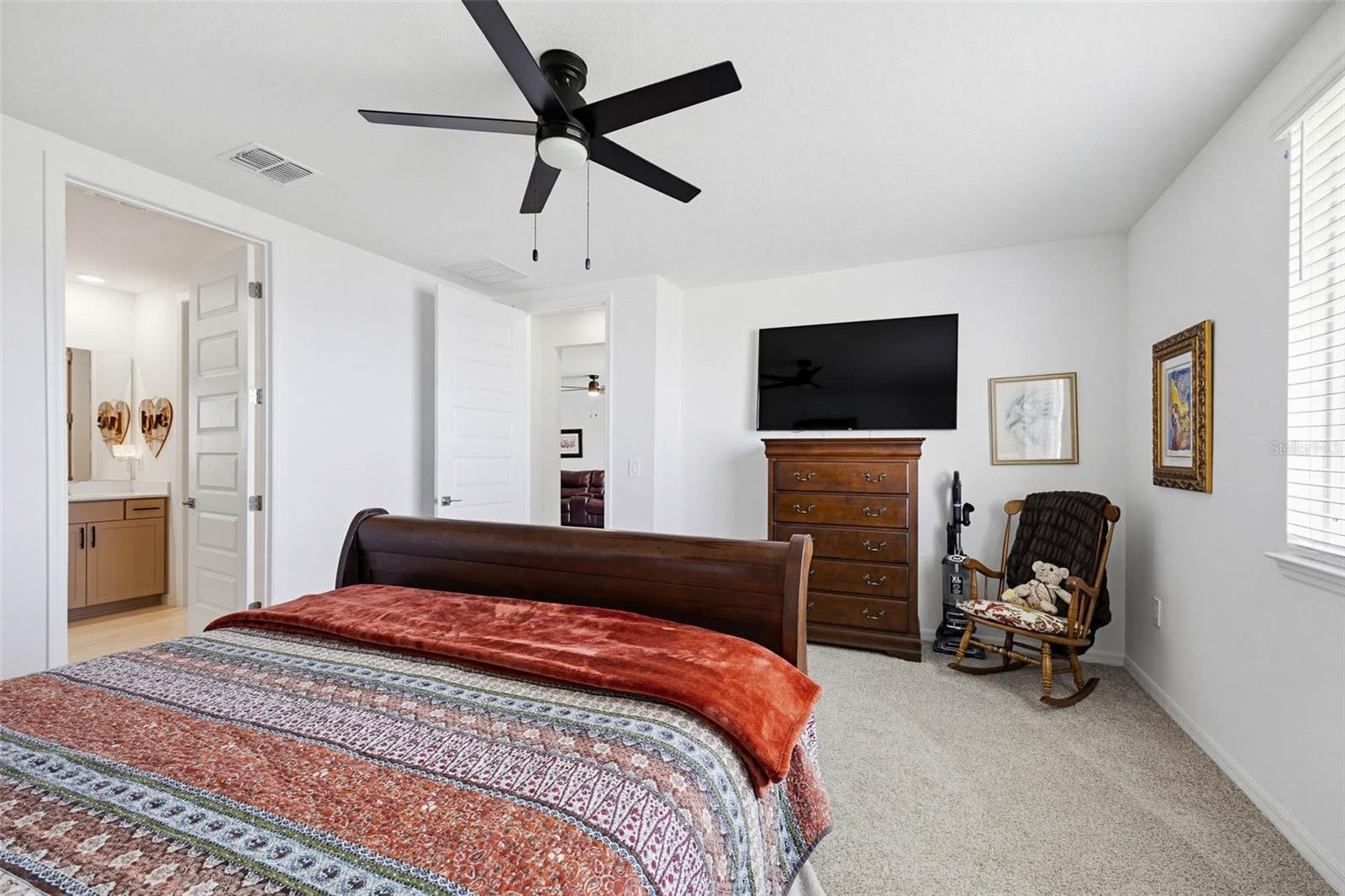 Image 15 of 49 For 2016 Rosewood Drive