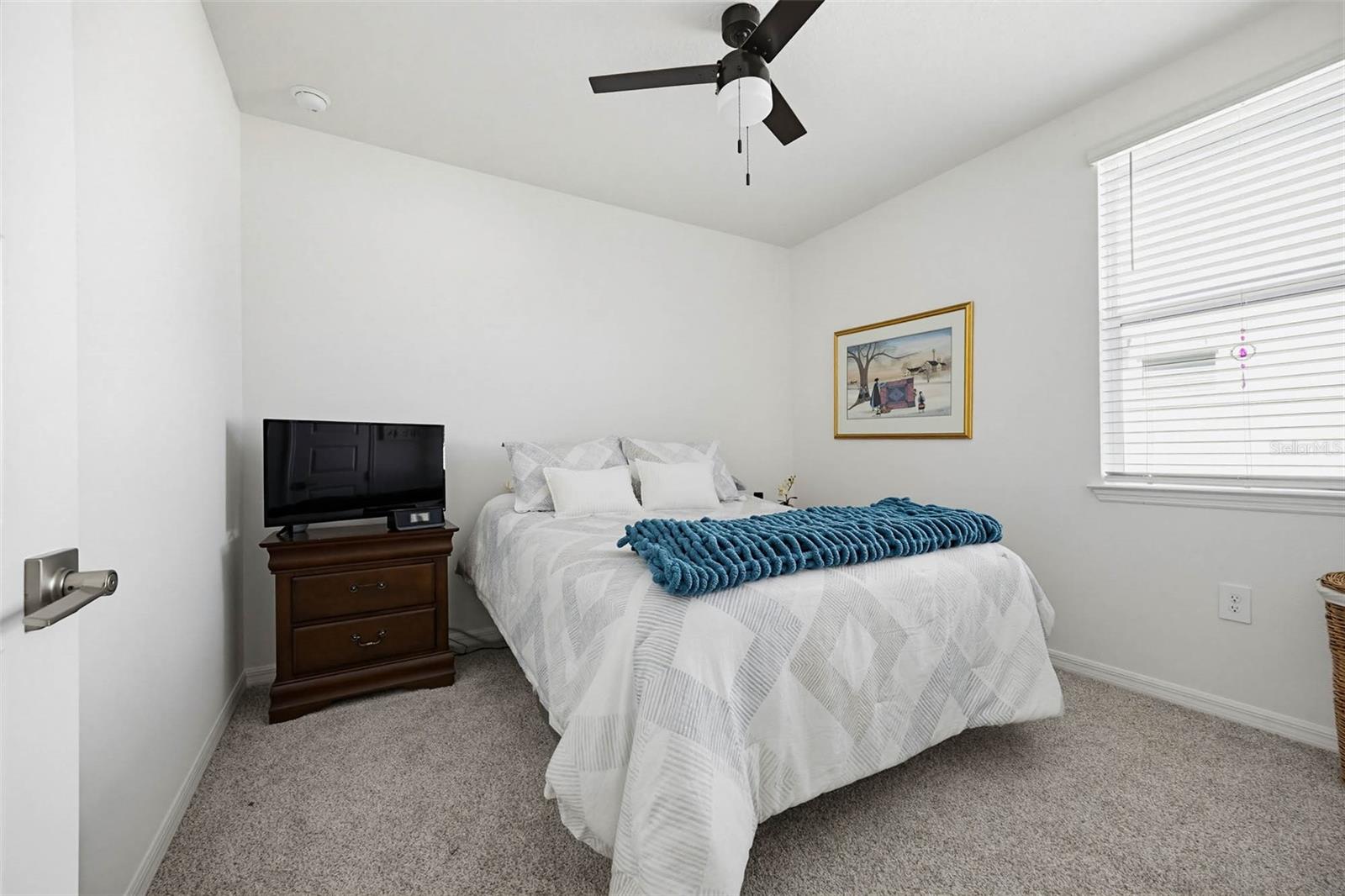 Image 26 of 49 For 2016 Rosewood Drive