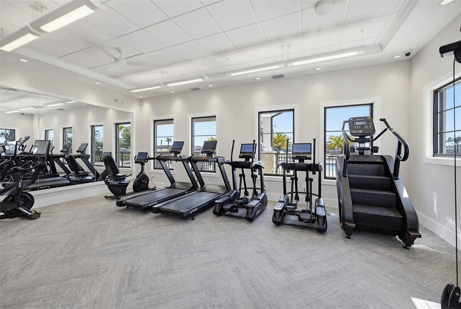 Image 44 of 49 For 2016 Rosewood Drive