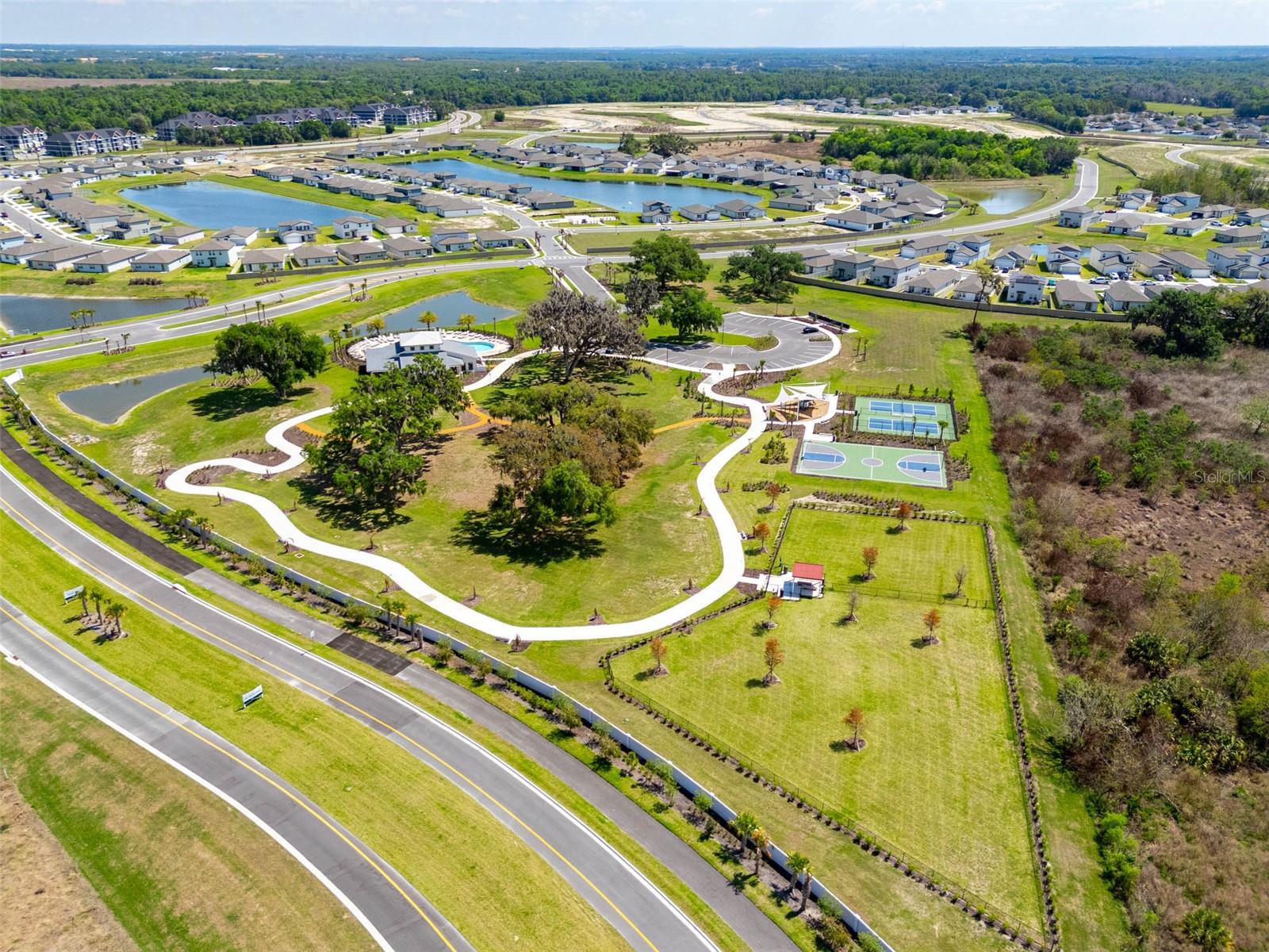 Image 46 of 49 For 2016 Rosewood Drive