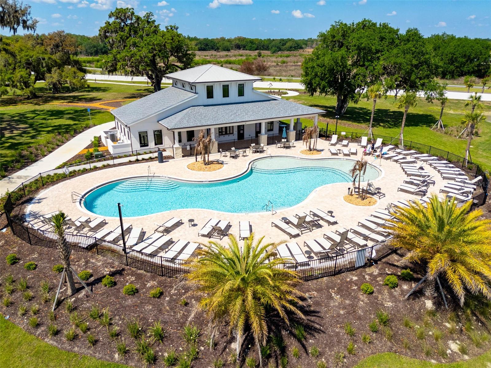 Image 47 of 49 For 2016 Rosewood Drive