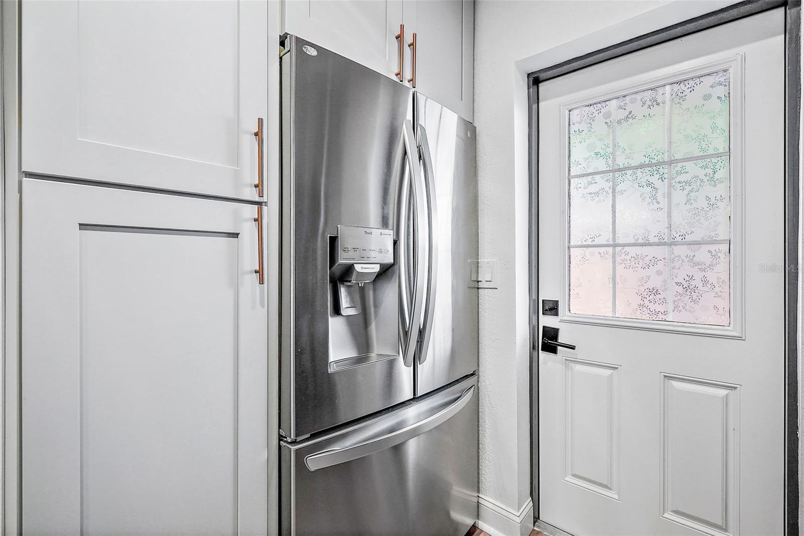 Image 15 of 32 For 779 12th Ave N