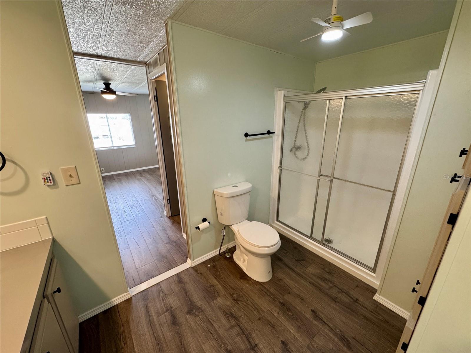 Image 25 of 35 For 8066 Highpoint Boulevard