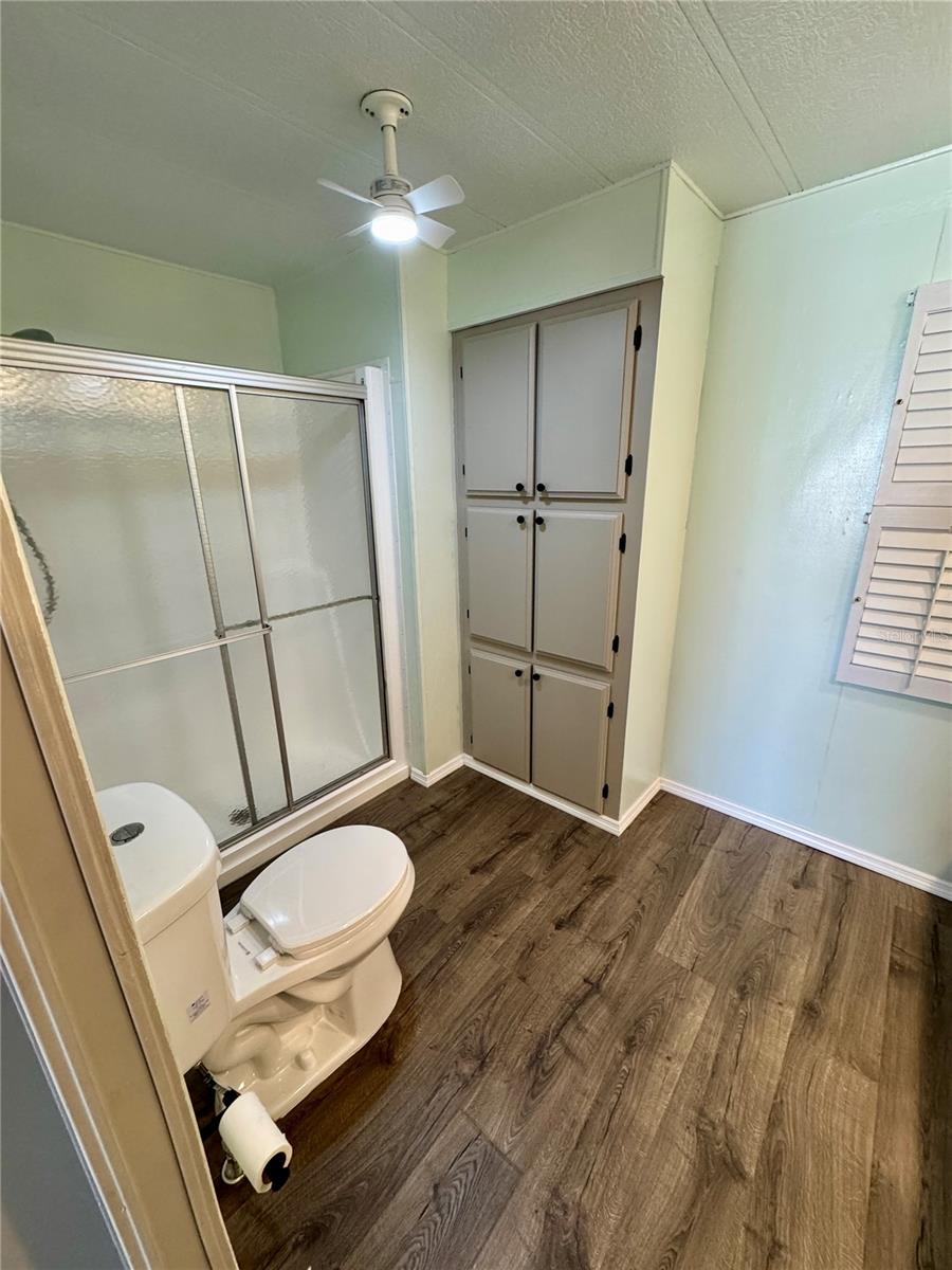 Image 26 of 35 For 8066 Highpoint Boulevard