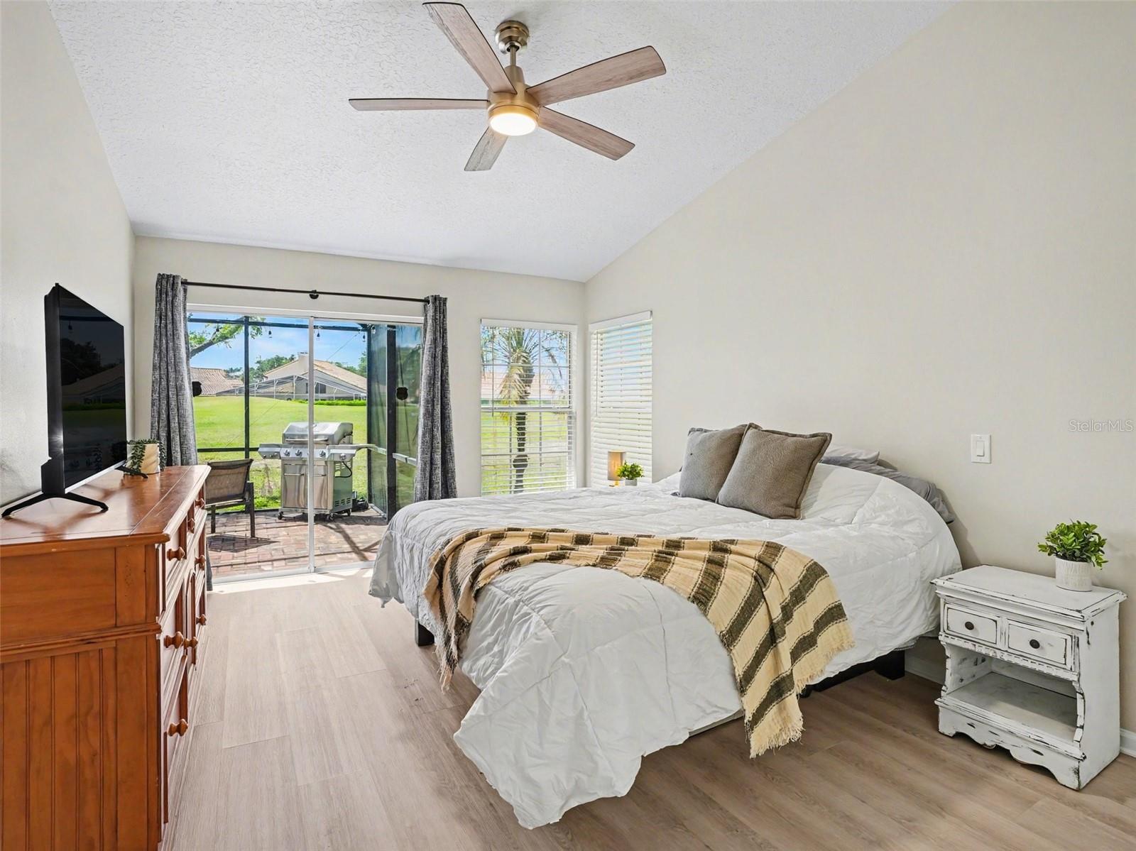 Image 11 of 40 For 3772 Ventura Cove Dr