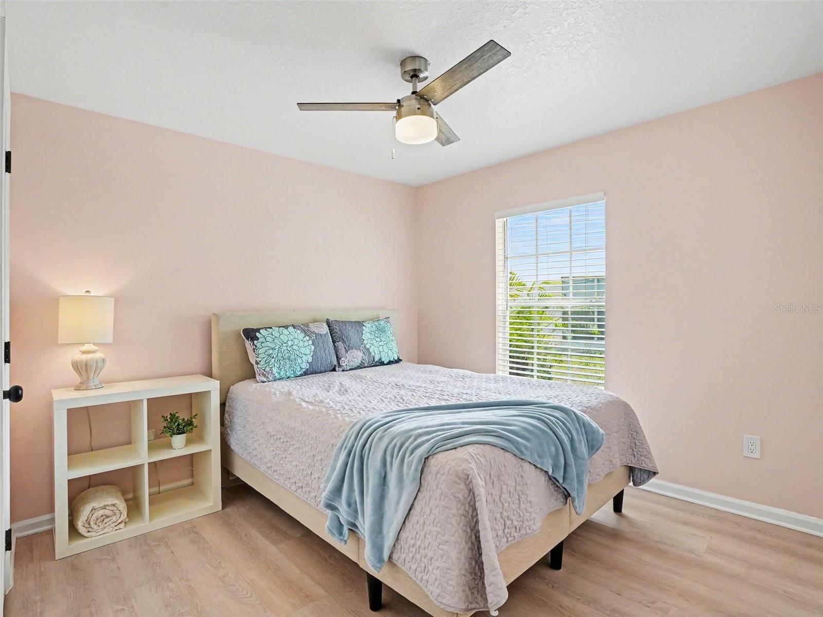 Image 15 of 40 For 3772 Ventura Cove Dr