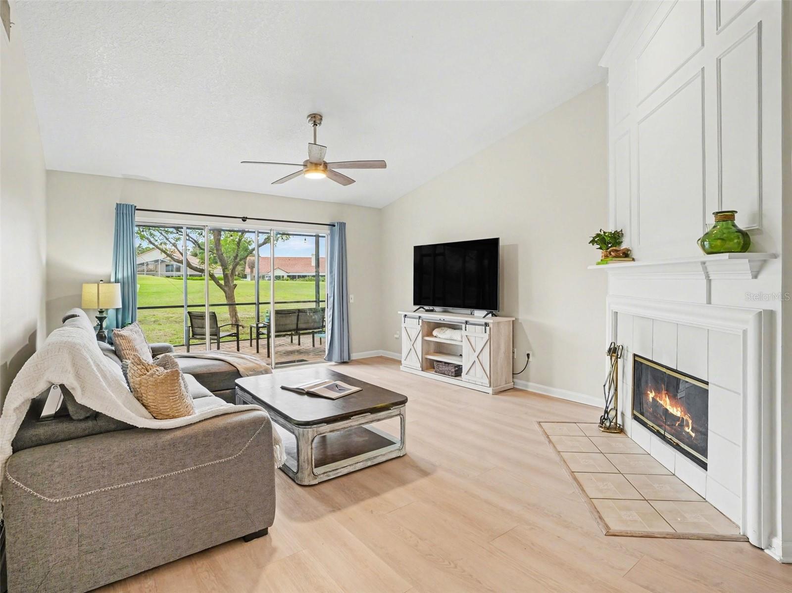 Image 2 of 40 For 3772 Ventura Cove Dr