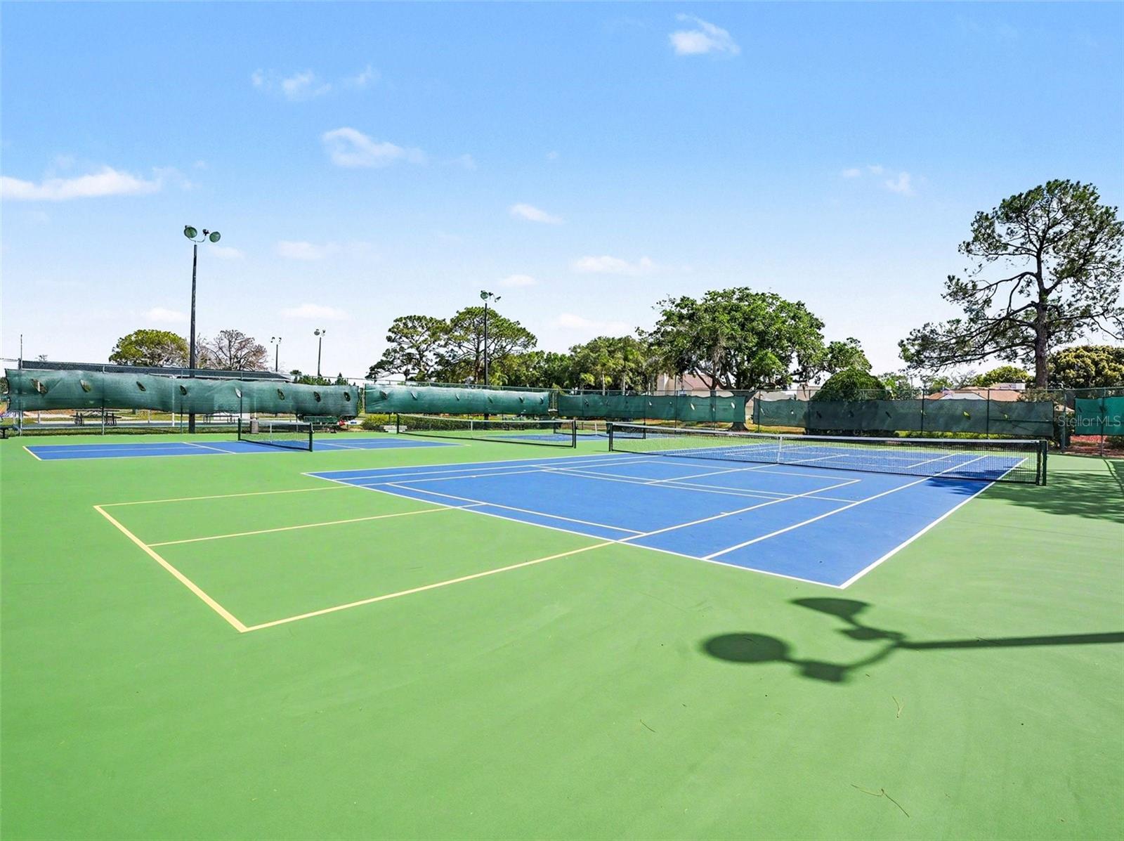 Image 34 of 40 For 3772 Ventura Cove Dr