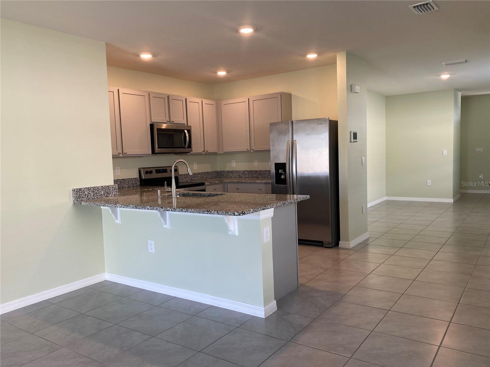 Image 11 of 23 For 33801 Jasmine Star Loop