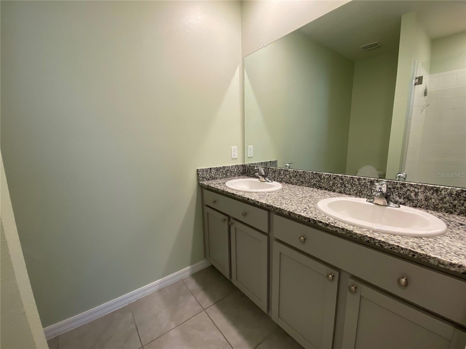 Image 15 of 23 For 33801 Jasmine Star Loop