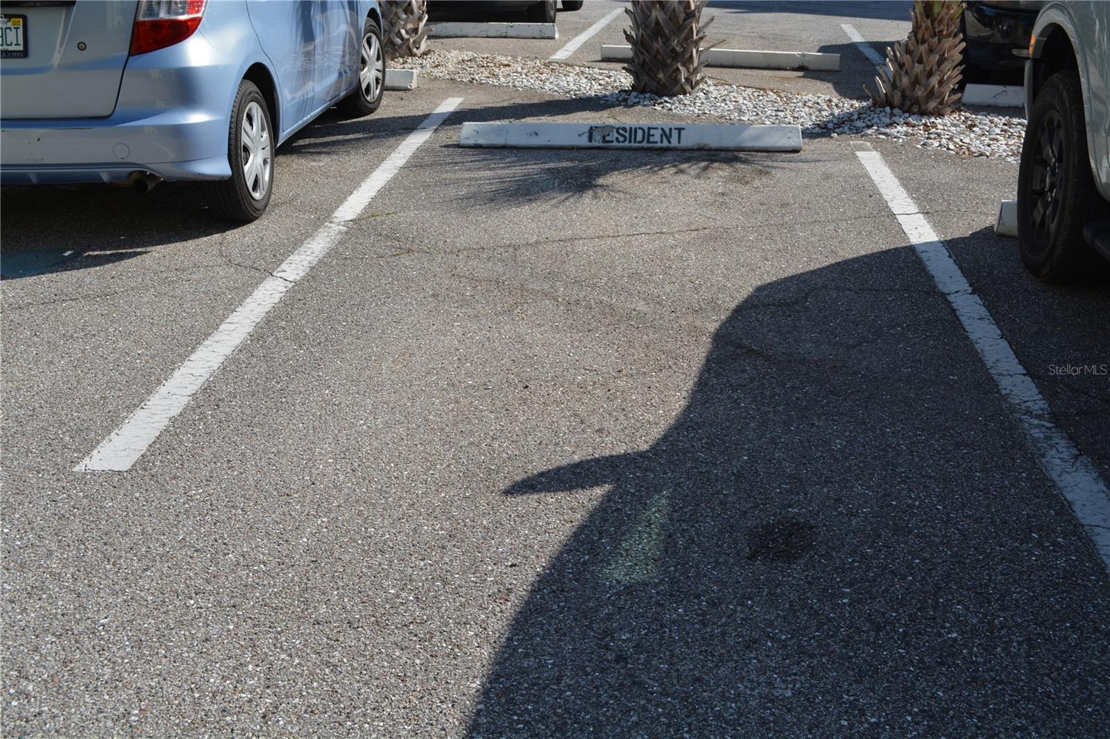 Image 21 of 21 For 3206 Azeele Street 227