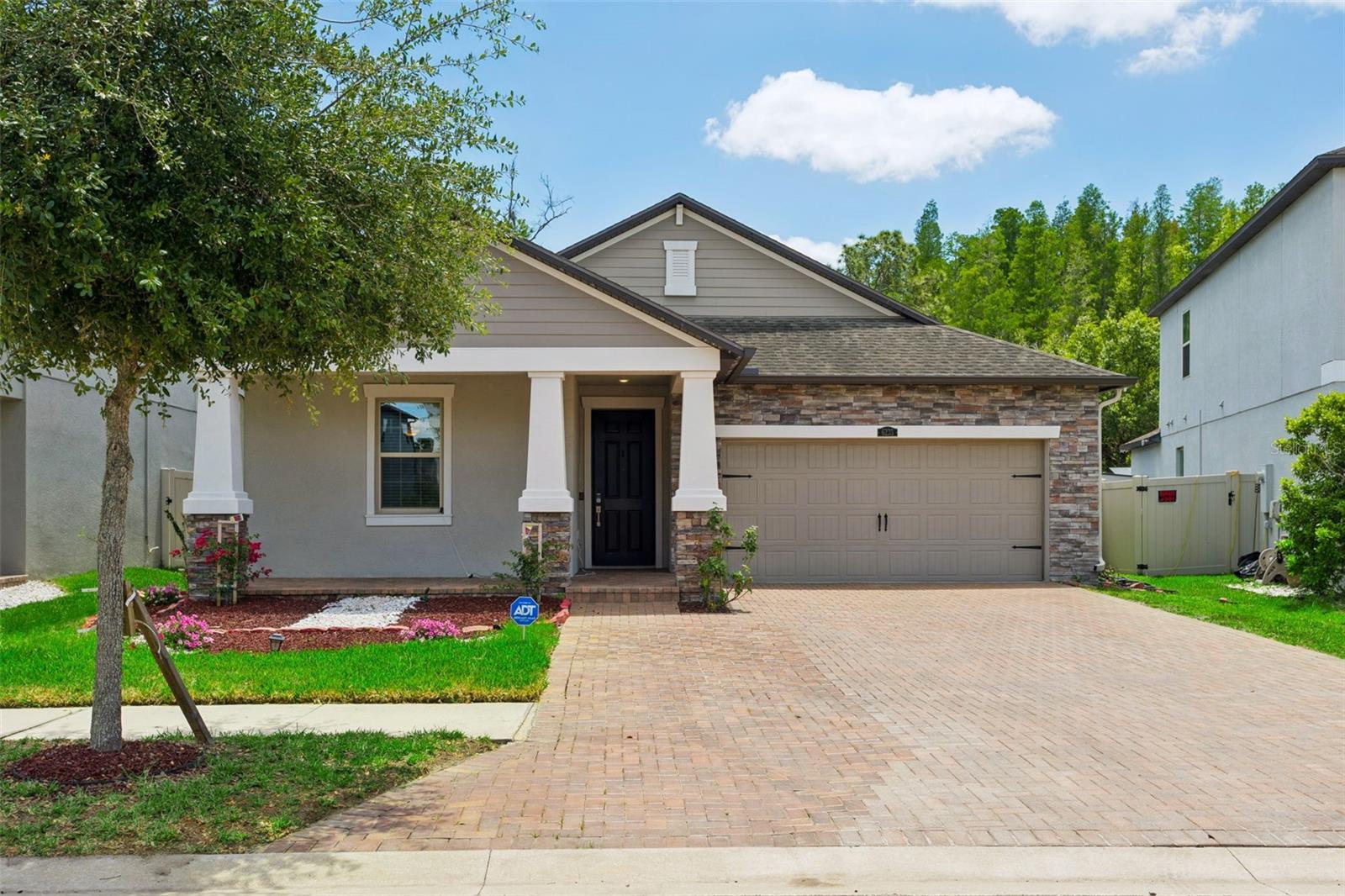 Listing photo id 0 for 6233 English Hollow Road