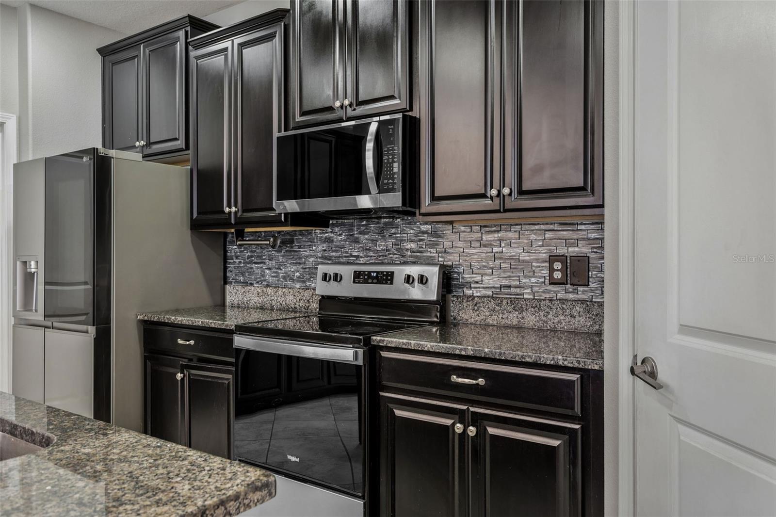 Listing photo id 5 for 6233 English Hollow Road